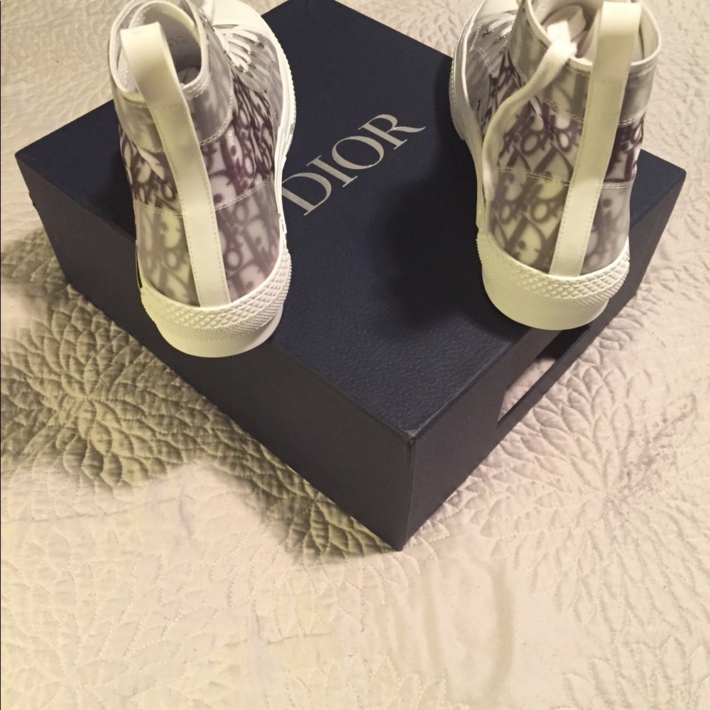 Designer tennis shoes - Picture 3 of 8